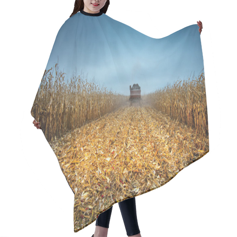 Personality  Combine Harvests On The Field Corn Hair Cutting Cape