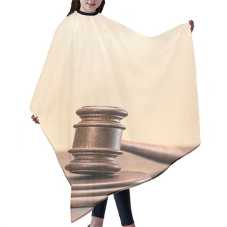 Personality  Wooden Mallet Of Judge  Hair Cutting Cape