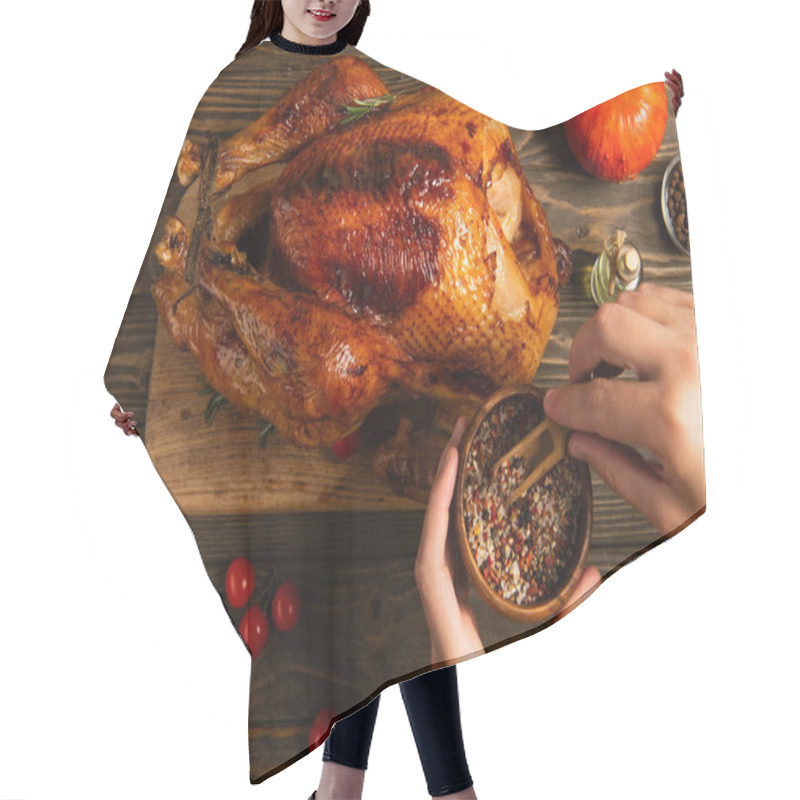 Personality  Cropped View Of Holding Spices In Wooden Bowl Near Thanksgiving Turkey On Decorated Festive Table Hair Cutting Cape