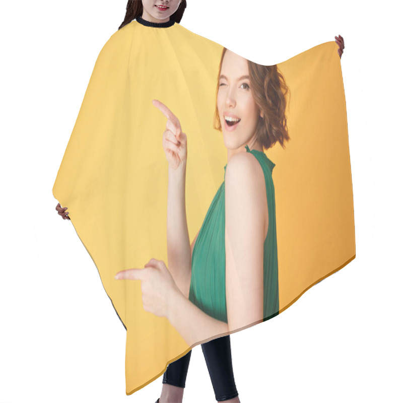 Personality  Winking Woman Hair Cutting Cape