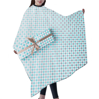 Personality  Christmas Gift On Wrapping Paper Hair Cutting Cape