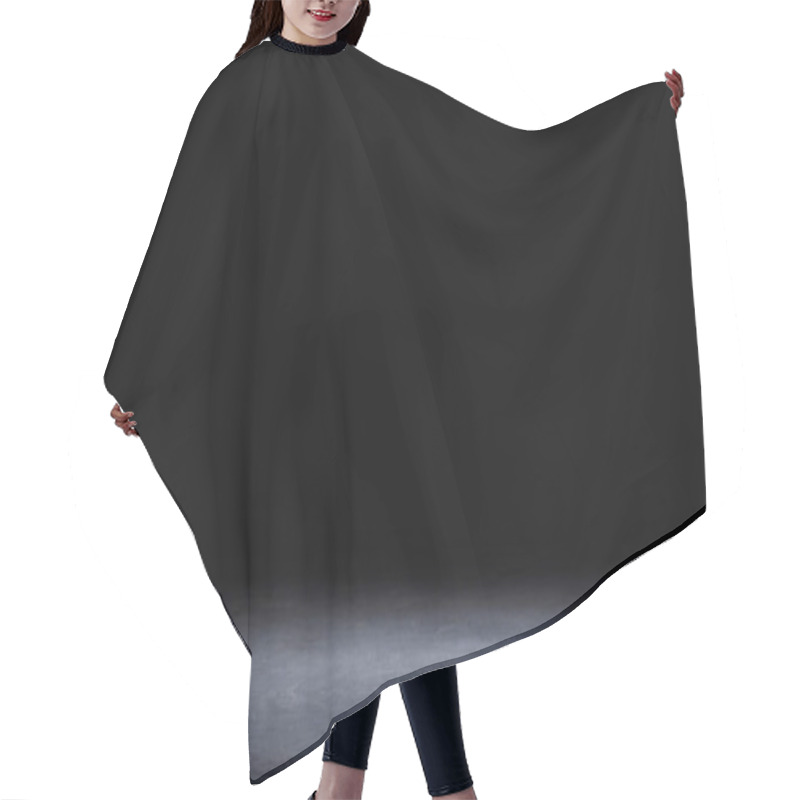 Personality  Grey Striped Wooden Board On Black Hair Cutting Cape