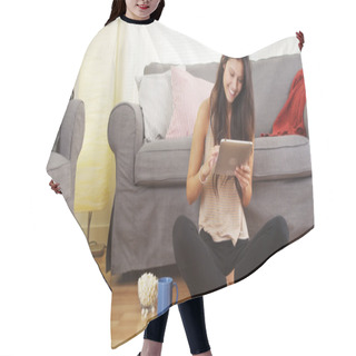 Personality  Happy Teenager Using Tablet Hair Cutting Cape