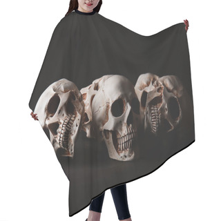 Personality  Human Skulls On Black Background Hair Cutting Cape