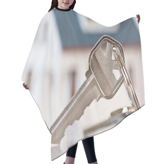 Personality  Key And House Hair Cutting Cape
