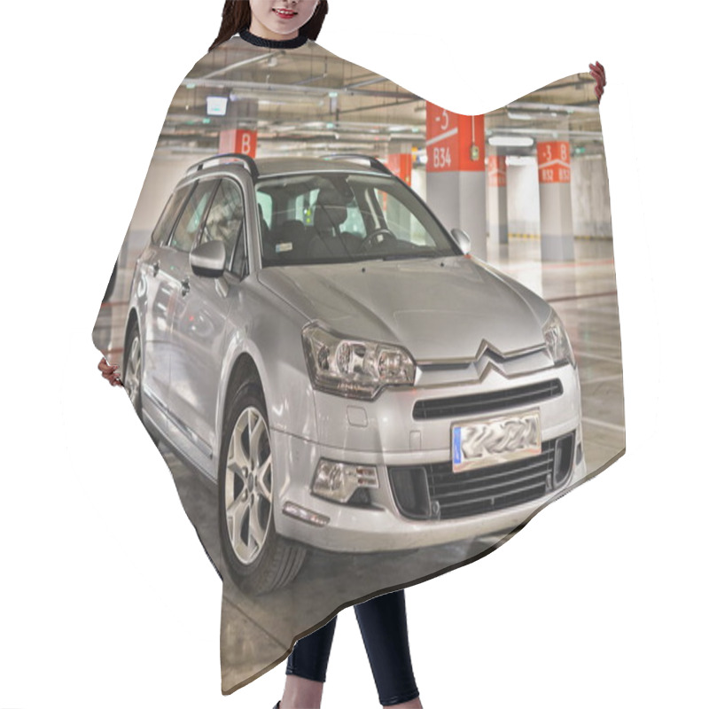 Personality  This Is A View Of Luxury Car Citroen C5 III Tourer Hair Cutting Cape