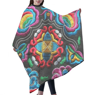 Personality  Multicolor Ethnic Hand Embroidery Pattern Hair Cutting Cape