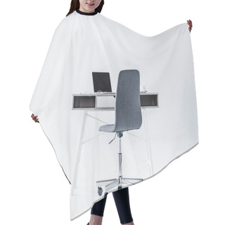 Personality  Laptop On Office Table Hair Cutting Cape