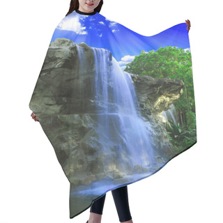 Personality  Magical Waterfall Hair Cutting Cape