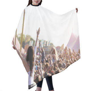Personality  Outdoor Music Festival Hair Cutting Cape