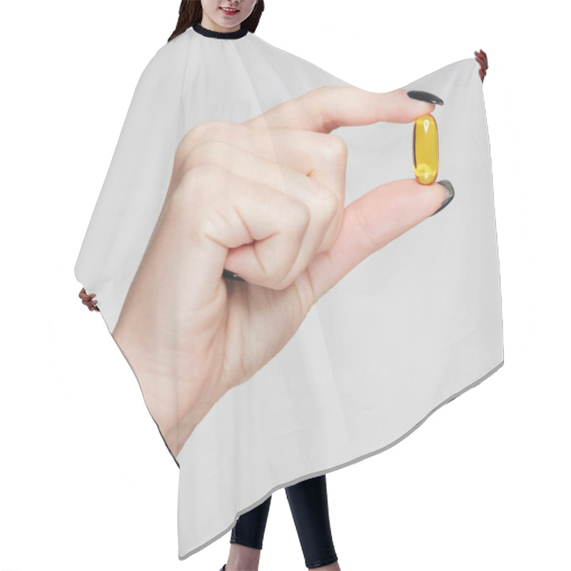 Personality  Pill Hair Cutting Cape
