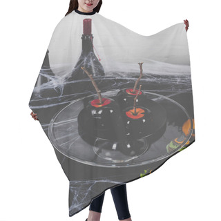 Personality  Halloween Apple Dessert Hair Cutting Cape