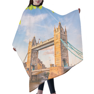 Personality  Tower Bridge In London Hair Cutting Cape