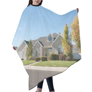 Personality  Contemporary Brick Home Hair Cutting Cape