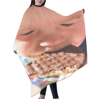 Personality  Child Eating Chocolate Biscuit Hair Cutting Cape