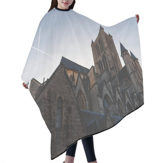 Personality  Cathedral Hair Cutting Cape