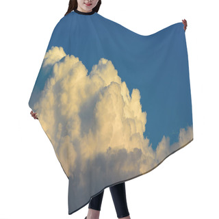 Personality  Cloud With Blue Sky. Hair Cutting Cape