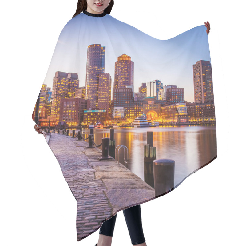 Personality  View Of Boston In Massachusetts, USA At Boston Harbor And Financial District. Hair Cutting Cape