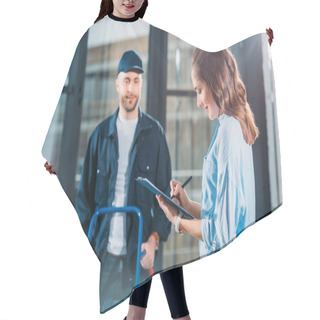 Personality  Woman With Clipboard Receiving Water Delivery From Courier Hair Cutting Cape