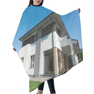 Personality  Outside View Of Modern House With Green Lawn Hair Cutting Cape