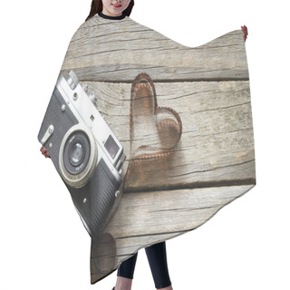 Personality  Old Retro Camera With Heart Love Photography Creative Concept Hair Cutting Cape