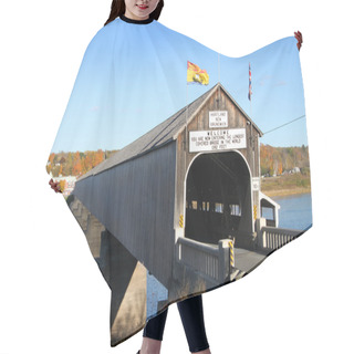 Personality  Hartland Wooden Covered Bridge Hair Cutting Cape