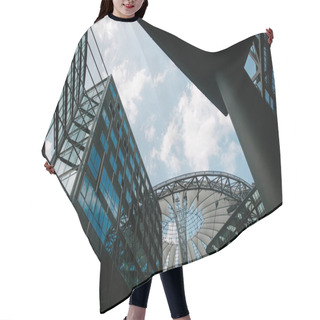 Personality  Berlin Hair Cutting Cape