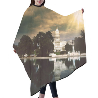Personality  Capitol Hair Cutting Cape