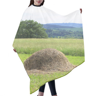 Personality  Haystack On The Grass Field And Rural Landscape Hair Cutting Cape