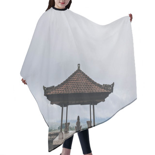 Personality  Asia Hair Cutting Cape