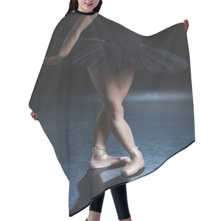 Personality  Ballet Dancer In Pointe Shoes Hair Cutting Cape