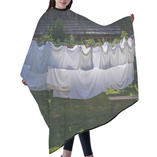Personality  Sheets And Pillow Cases Dries On A Ropes Hair Cutting Cape