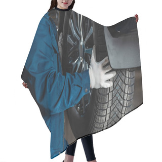 Personality  Cropped View Of Mechanic Installing New Tire On Car Hair Cutting Cape