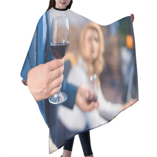 Personality  Man Bringing Wine To Woman Hair Cutting Cape