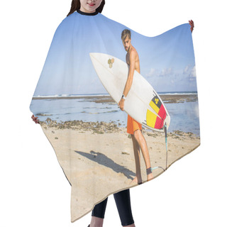 Personality  Side View Of Young Athletic Sportsman With Surfing Board Walking On Sandy Beach  Hair Cutting Cape
