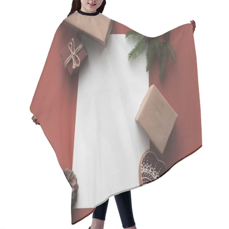 Personality  empty card with christmas presents  hair cutting cape