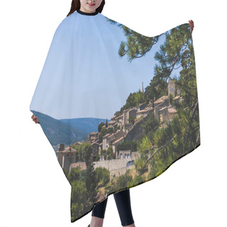 Personality  Houses Hair Cutting Cape