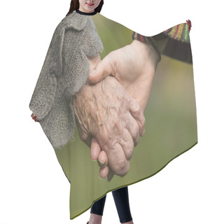 Personality  Holding Hands Together - Hair Cutting Cape