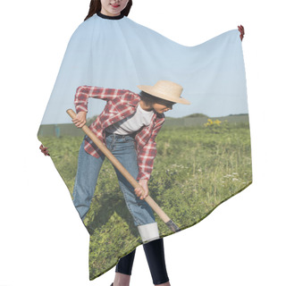 Personality  Full Length View Of African American Woman In Straw Hat Digging In Field Hair Cutting Cape