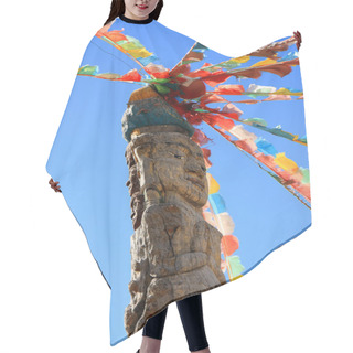 Personality  Totem Pole And Prayer Flags Hair Cutting Cape