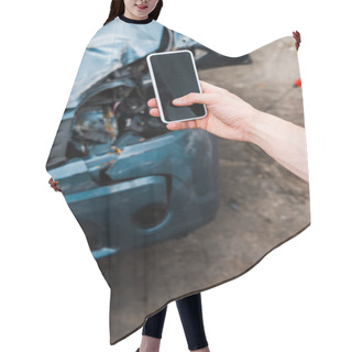 Personality  Selective Focus Of Man Holding Smartphone With Blank Screen Near Crashed Car  Hair Cutting Cape