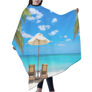 Personality  Idyllic White Beach In Front Of The Turquoise Tropical Sea Hair Cutting Cape