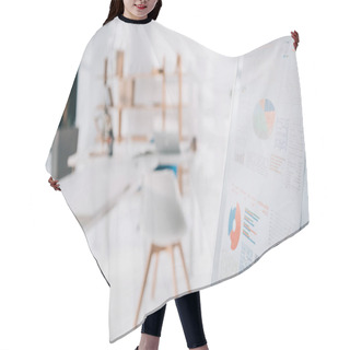 Personality  Flipchart With Business Infographics Hair Cutting Cape
