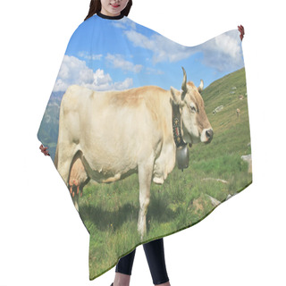 Personality  Cow In Alps Hair Cutting Cape