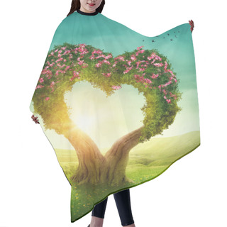 Personality  Heart Shaped Tree  Hair Cutting Cape