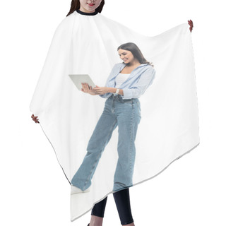 Personality  Full Length View Of Businesswoman In Casual Clothes Holding Laptop On White Background Hair Cutting Cape