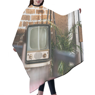 Personality  Vintage Tv With Blank Screen In 50s Style Interior Hair Cutting Cape