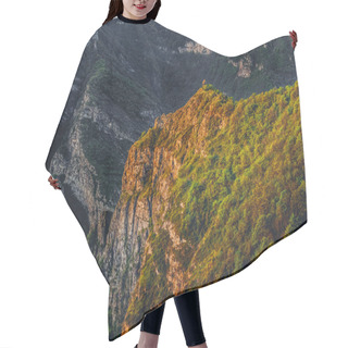 Personality  Highlands Hair Cutting Cape