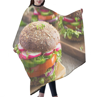 Personality  Vegan Rye Burger With Vegetables Hair Cutting Cape