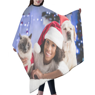 Personality  Happy African American Girl In Santa Hat Lying On Floor Near Labrador And Cat On Blurred Background Hair Cutting Cape